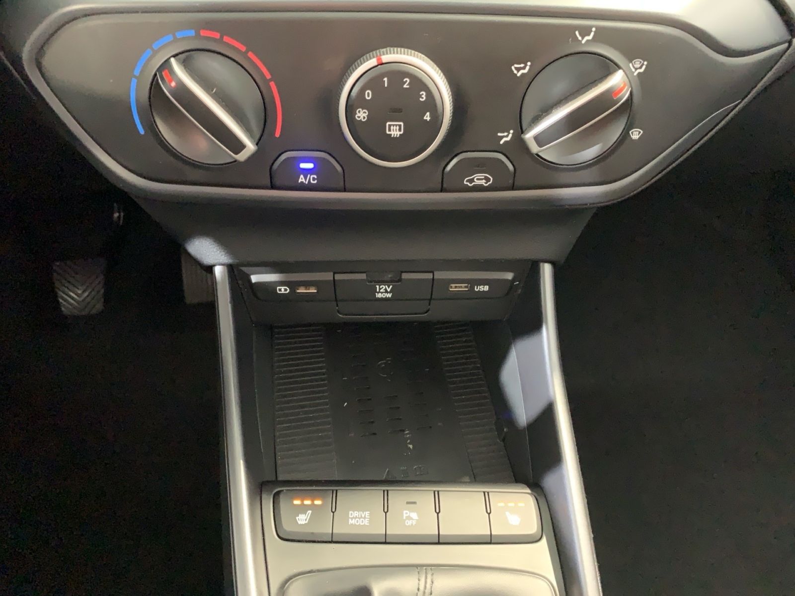 Fahrzeugabbildung Hyundai i20 1.0 T-GDI Trend Mild-Hybrid AHK 1Hd