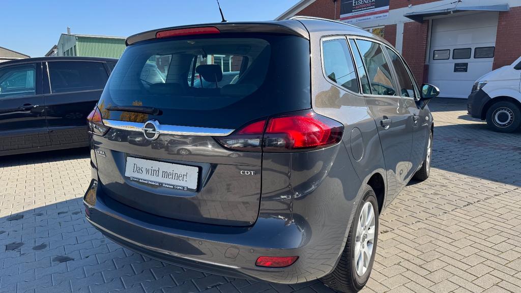 Opel Zafira Tourer