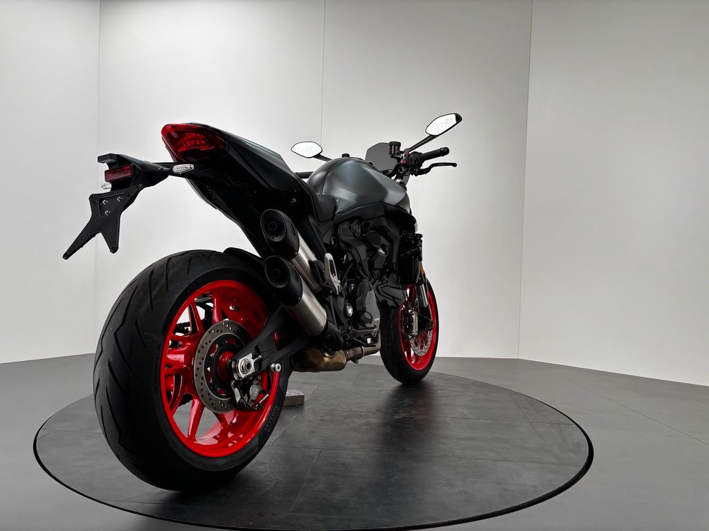 Fahrzeugabbildung Ducati MONSTER PLUS 937 *1.HAND/TOP GEPFLEGT*
