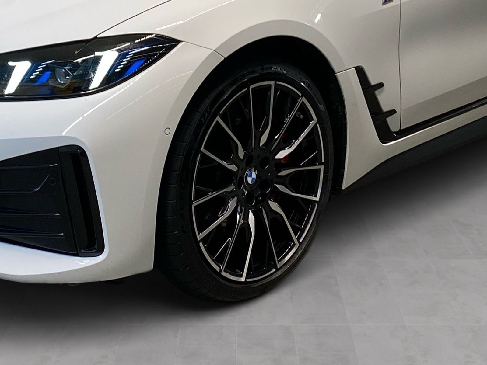 BMW i4 - Bild 6
