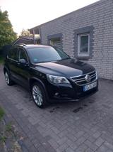 Volkswagen VW TIGUAN R line - Volkswagen Tiguan aus 2011: R Line