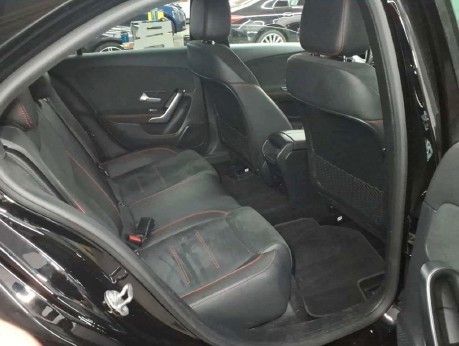 Fahrzeugabbildung Mercedes-Benz A 250e AMG+Pano+RKamera+Ambiente+Night