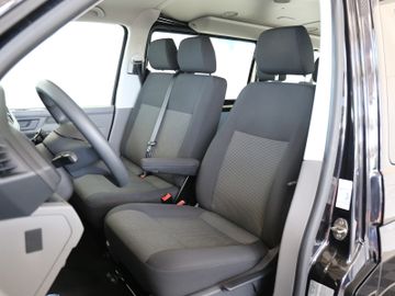 Volkswagen T6.1 Transporter DSG 9SITZER 2x KLIMA APP TEL