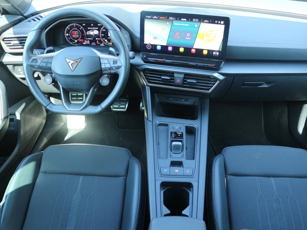 Fahrzeugabbildung CUPRA Formentor VZ e-Hybrid *Schwarz Matt foliert*