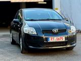 Toyota Auris 1.3 Klima / Sitzheiz. / TÜV neu - gebrauchte Toyota Auris aus dem Jahr 2010