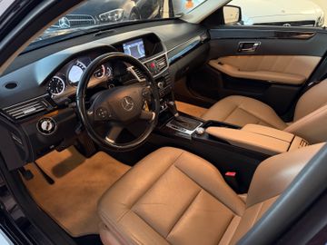 Mercedes E 250 - 9