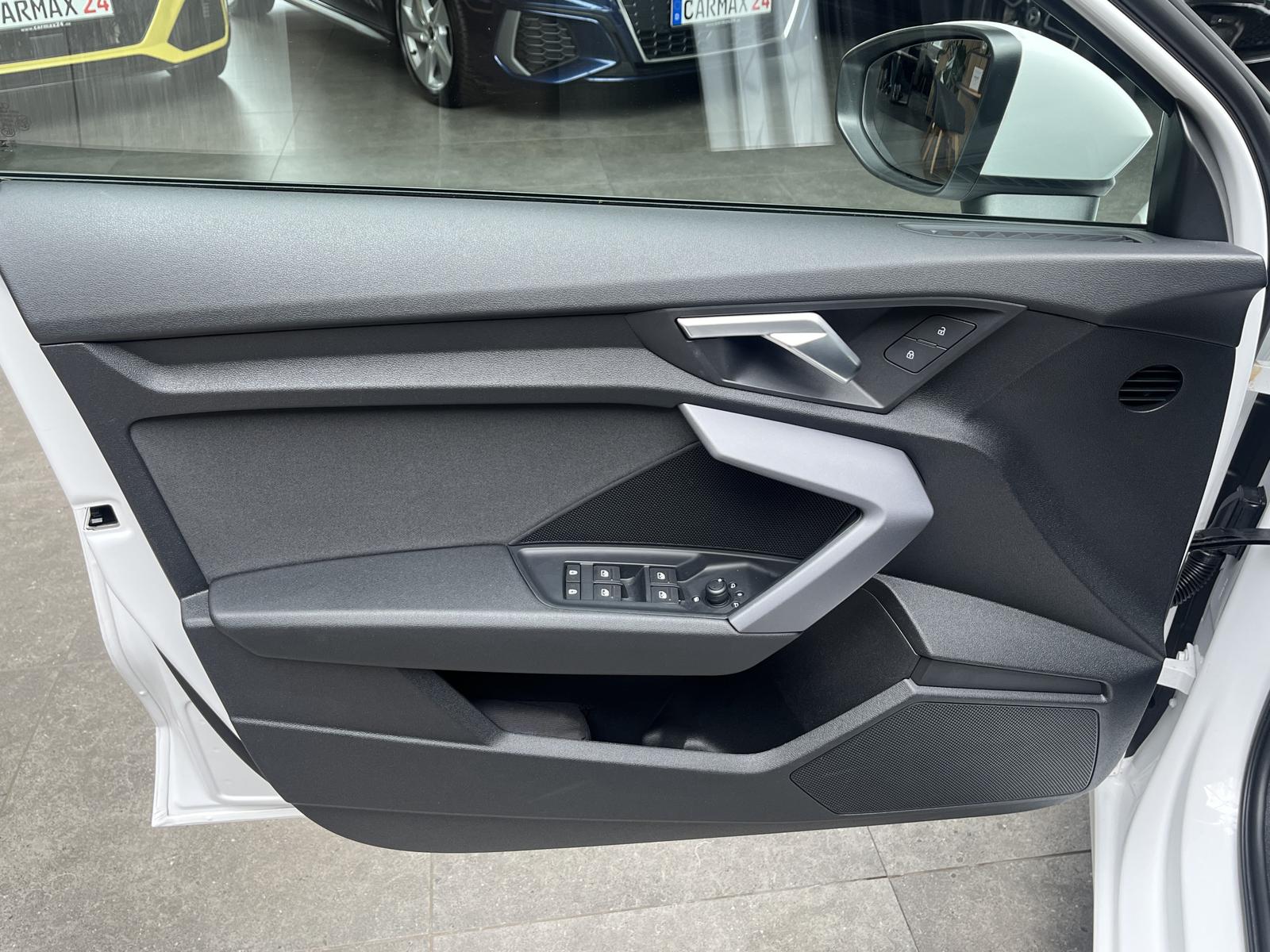 Audi A3 30 eTFSI S-Tronic CarPlay LED Virtual PDC, миниатюра 18
