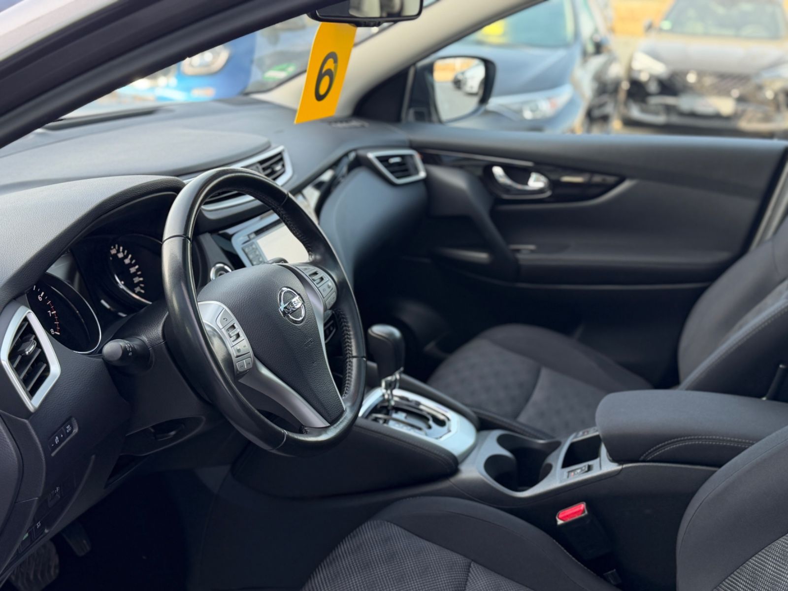 Qashqai N-Connecta 1.2 Autom. Navi Pano