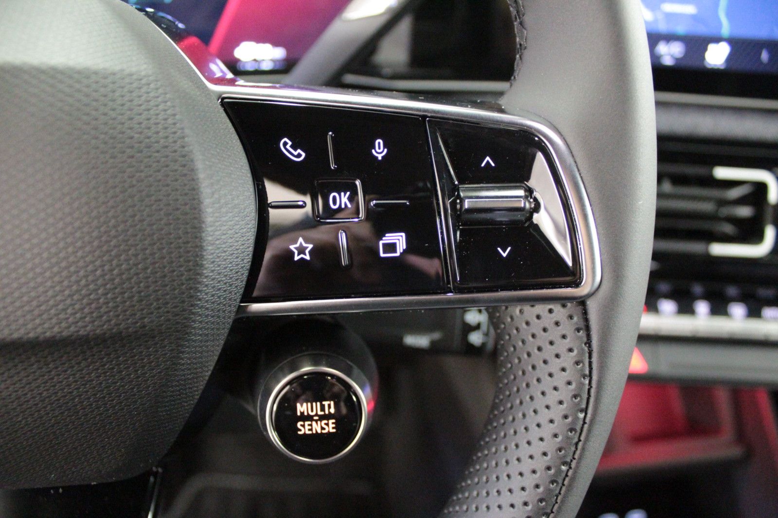 Fahrzeugabbildung Renault R 5  E-Tech 120 Urban Range *CCS*Winter-Paket*