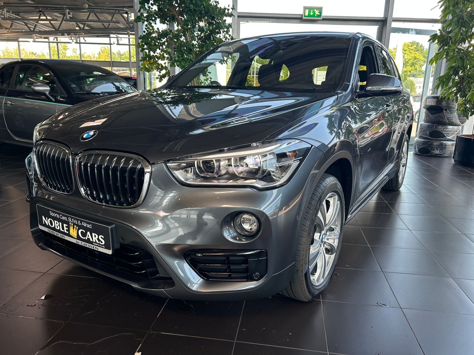 Fahrzeugabbildung BMW X1 xDrive 18 d Sport Line RFK LED ALU