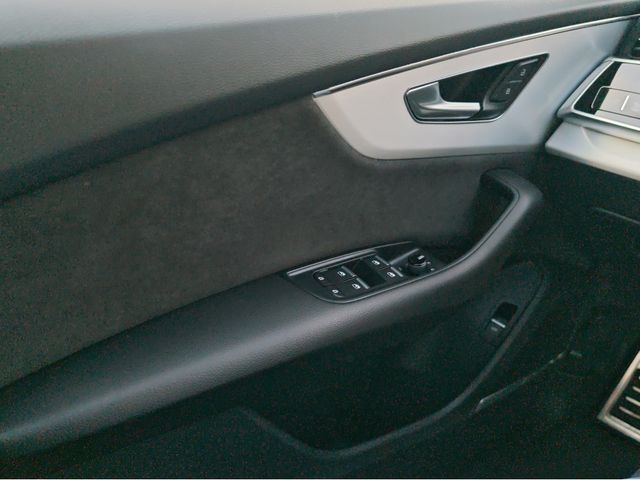 SQ8 4.0 TFSI quattro