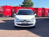 Peugeot 807 Style Xenon SHZ Navi - Peugeot 807 mit Diesel-Antrieb: Navigationssystem