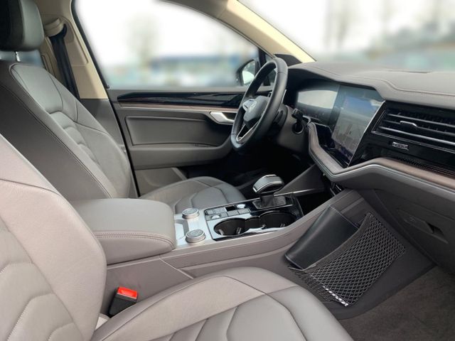 Touareg Atmosphere R-Line StandHZG AHK Luftfeder