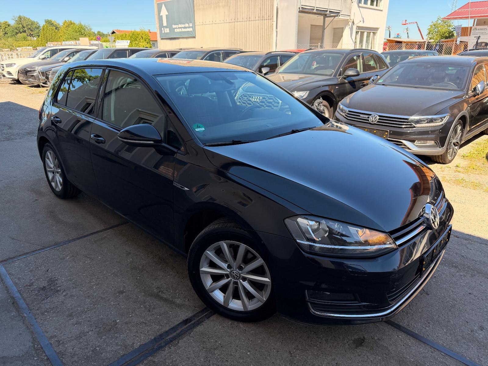 Volkswagen Golf VII Lim. Lounge BMT 4Motion /1.Hand
