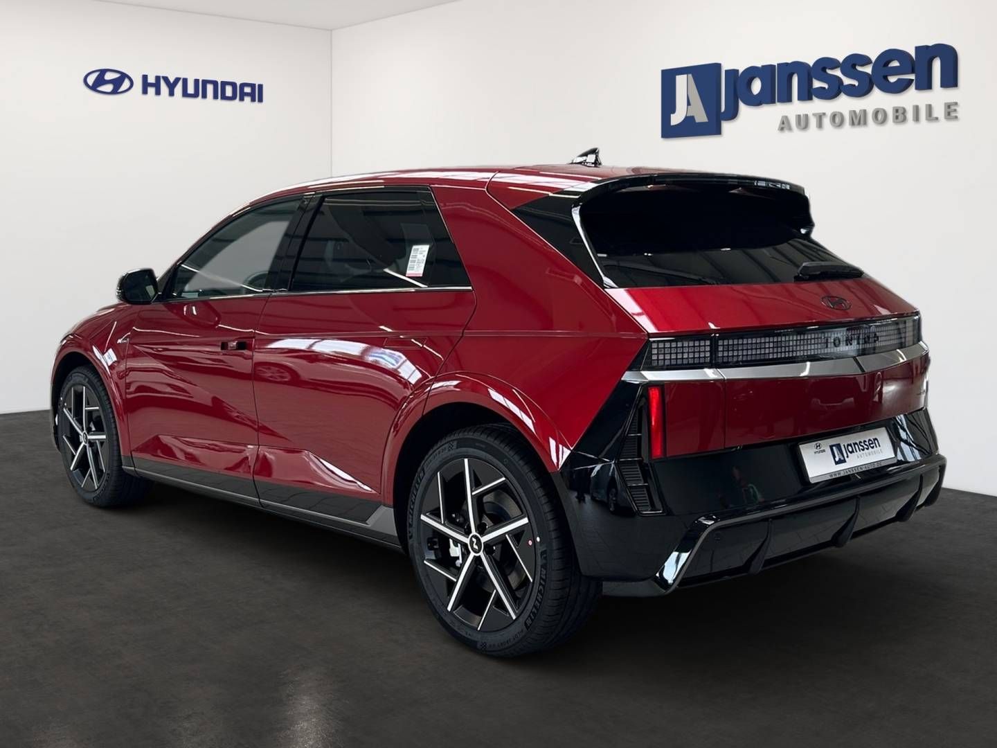 Fahrzeugabbildung Hyundai IONIQ 5 (MY27) 84 kWh Allrad (325 PS) N Line