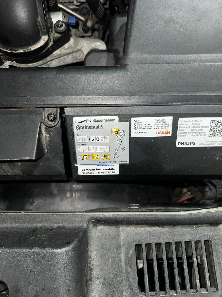 Volvo V50 2005 — photo 13