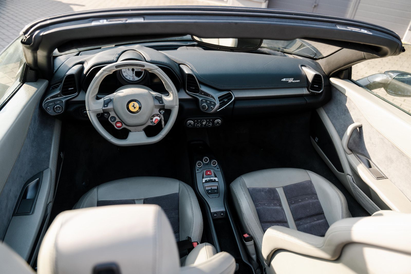 Fahrzeugabbildung Ferrari 458 Italia Spider*Lift*AFS*HiFi*Mwst.*