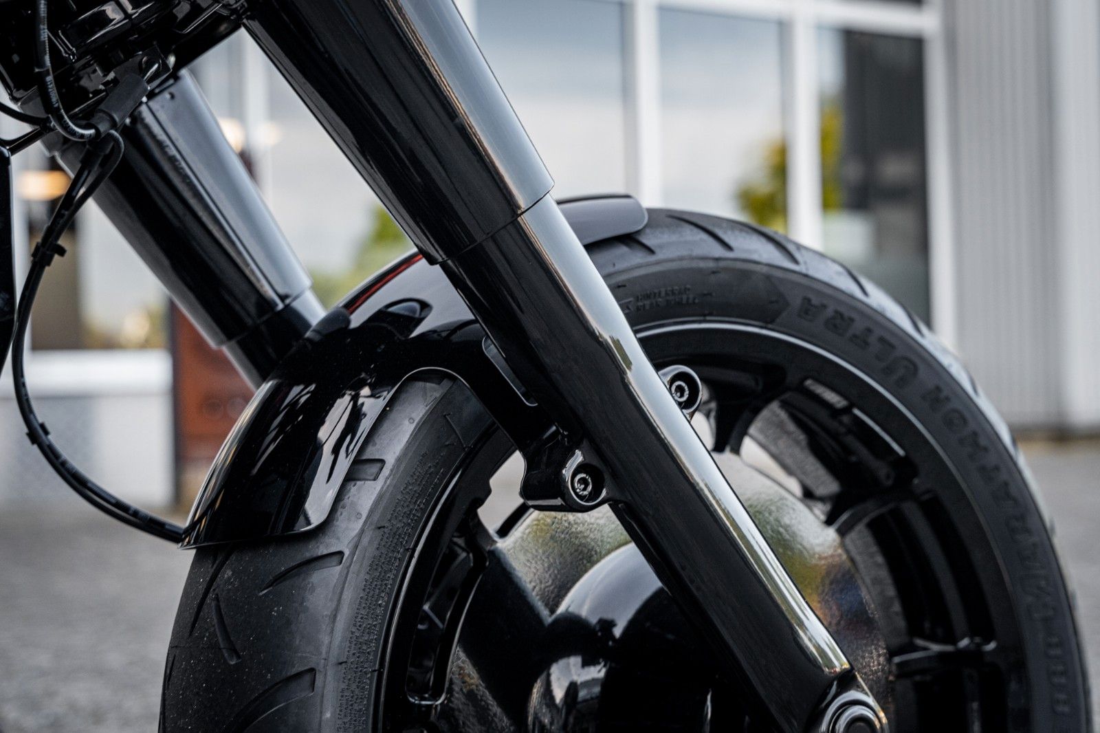 Fahrzeugabbildung Harley-Davidson DARK FAT BOY FLFBS 114 MY24 -KESSTECH-