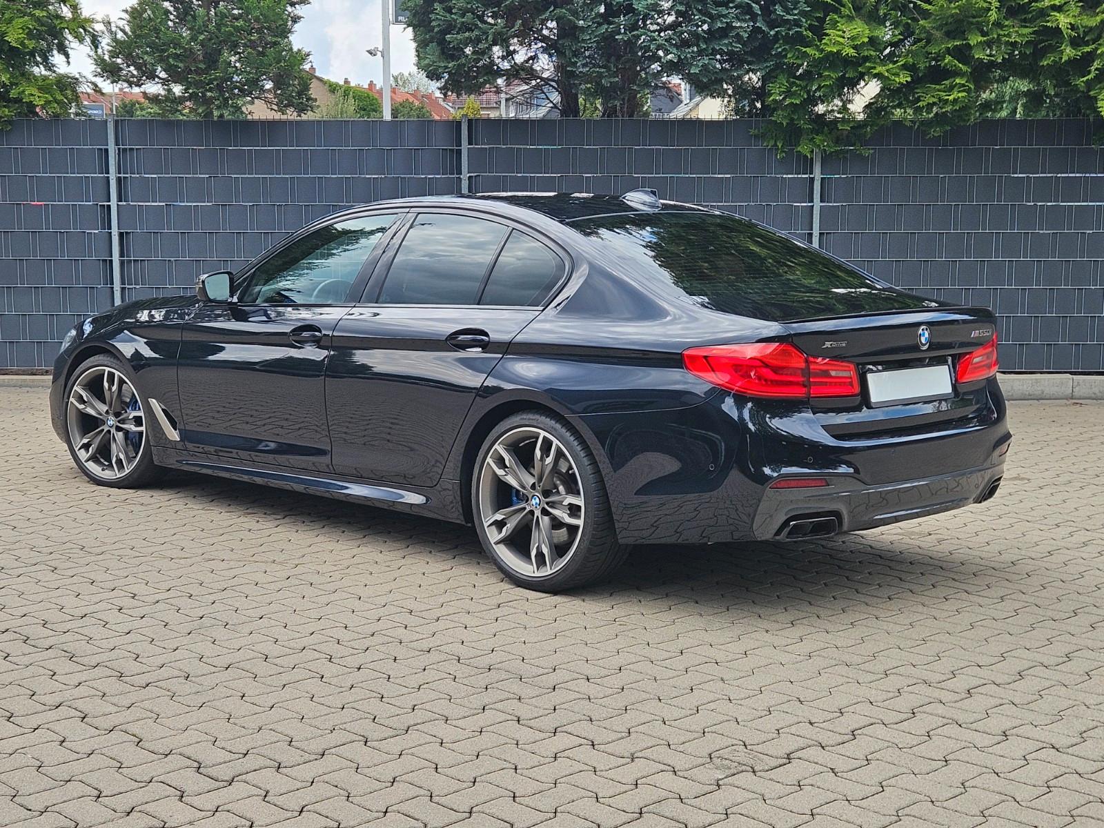 BMW M550 i xDrive