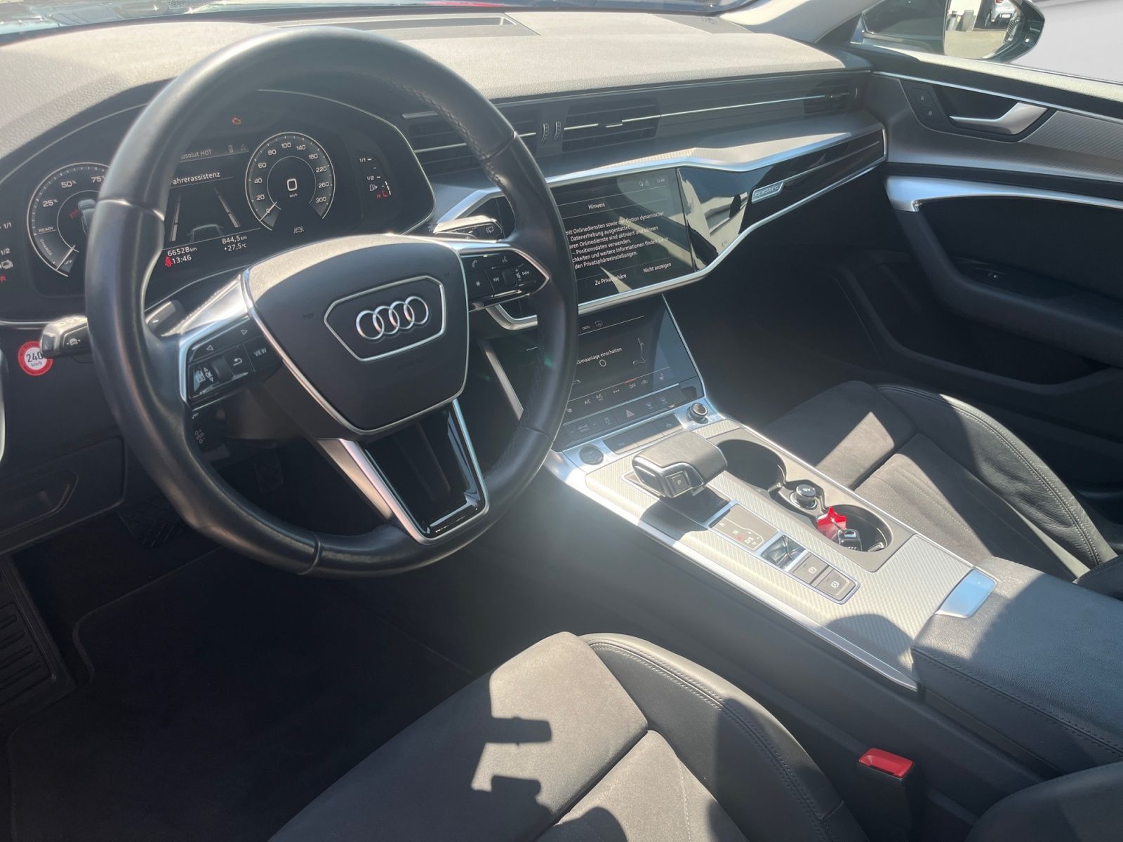 Fahrzeugabbildung Audi A6 Avant 50 TFSI e PHEV quattro sport pano