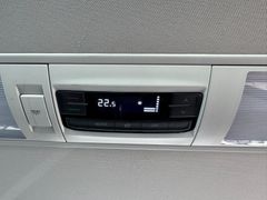 Fahrzeugabbildung Volkswagen T6.1 Multivan 150 PS DSG NAVI 3xKLIMA APP PDC