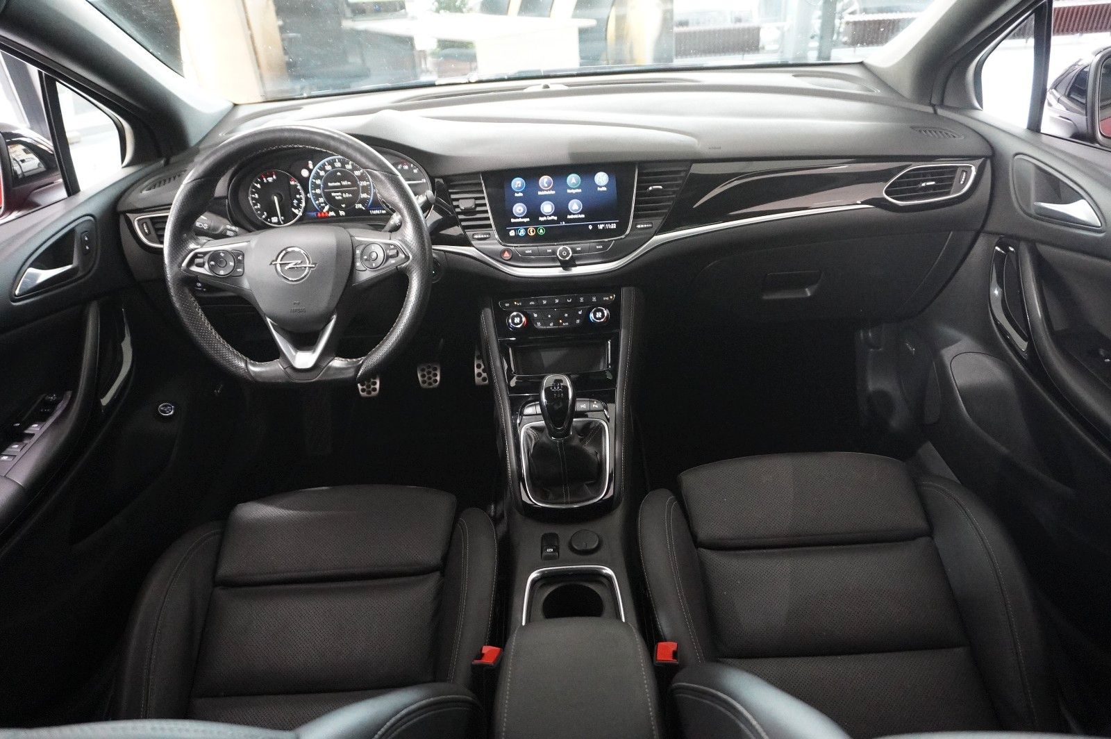 Fahrzeugabbildung Opel Astra K ST 1.5D ULTIMATE NAVI/SH/KAMERA/BOSE/AHK