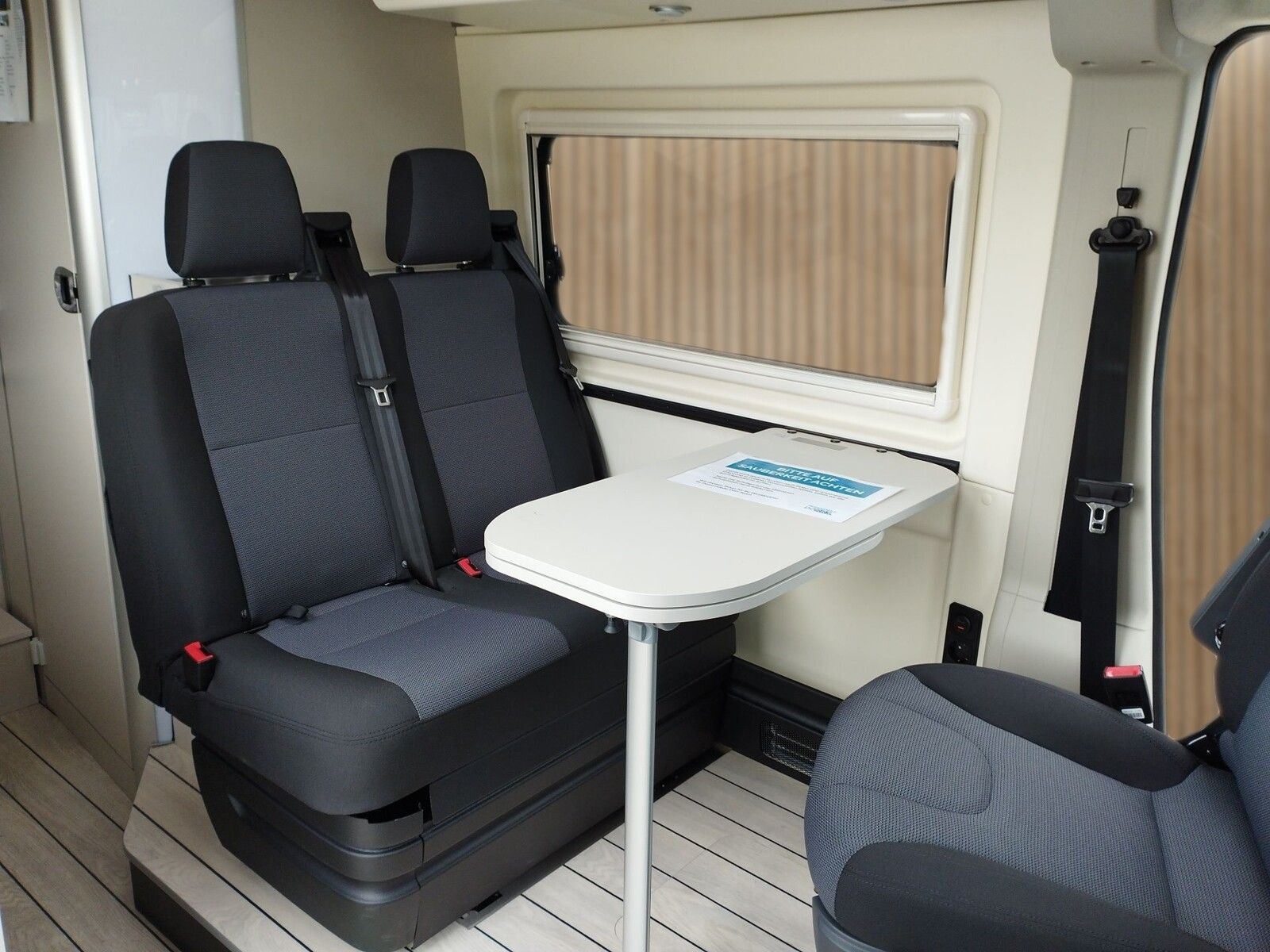 Fahrzeugabbildung Westfalia Columbus 600 D 180 PS  Premiumpaket