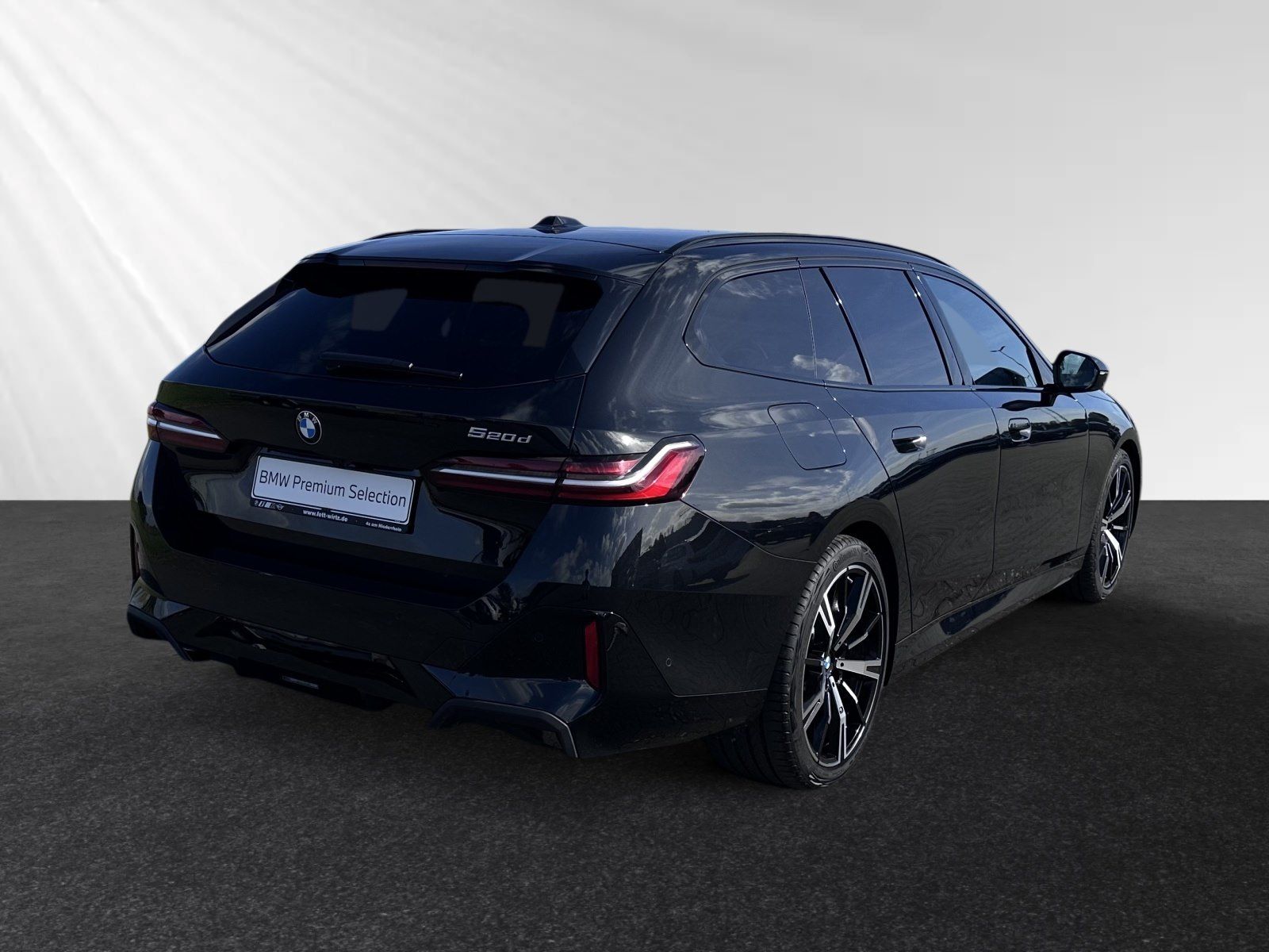 BMW 520d Touring M Sport AHK 20 LMR Head-Up DAProf foto 3