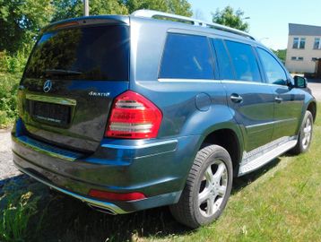Mercedes GL 450 - 6