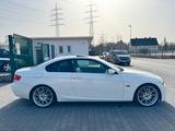BMW 330i Coupe Automatik M-Paket - BMW 330: Coupe