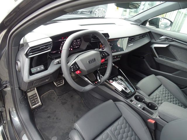 RS3 Sportback 2.5 TFSI quattro - Vmax 280 km/h