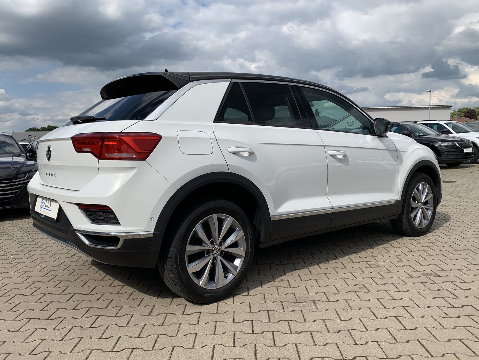 Fahrzeugabbildung Volkswagen T-Roc 2.0 TDI*Style*Leder*LED*STHZ*ACC*Side*Cam*