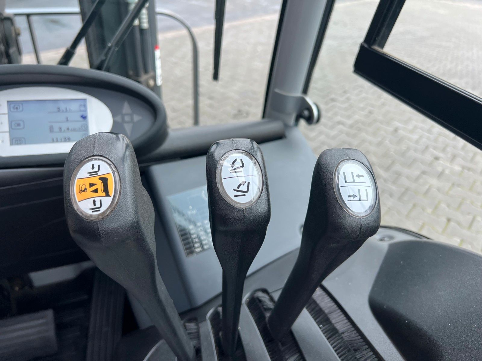 Fahrzeugabbildung Still RX 20-14 / Triplex: 4,3m / nur 1.212h! / SS