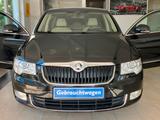 Skoda Superb 2.0 TDI Elegance 4x4 Leder Xenon Navi - Skoda Superb: Elegance