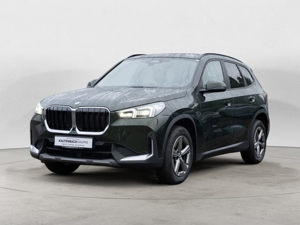 BMW X1 xDrive 20d PANO HUD 360° LED NAVI KAMERA SHZ foto 2