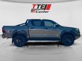Toyota Hilux 4x4 Double Cab Invincible - Toyota Hilux: Double Cab