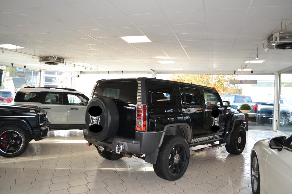Hummer H3
