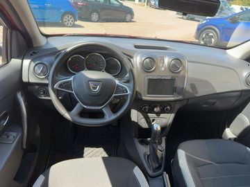 Dacia Sandero II Stepway Prestige TCe 90 PS mit AHZV E