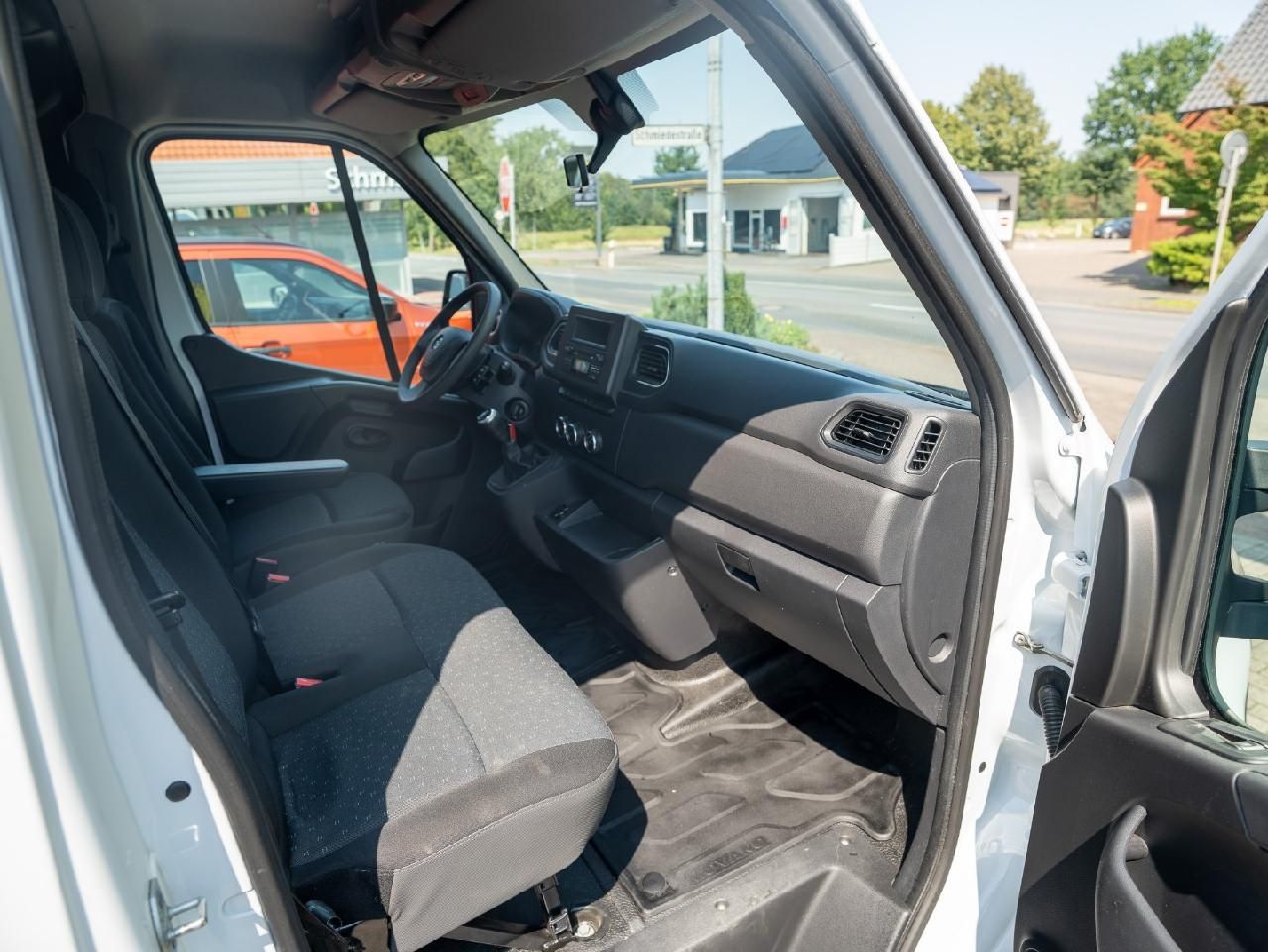 Fahrzeugabbildung Opel Movano B Kasten/Kombi HKa L2H2 3,5t