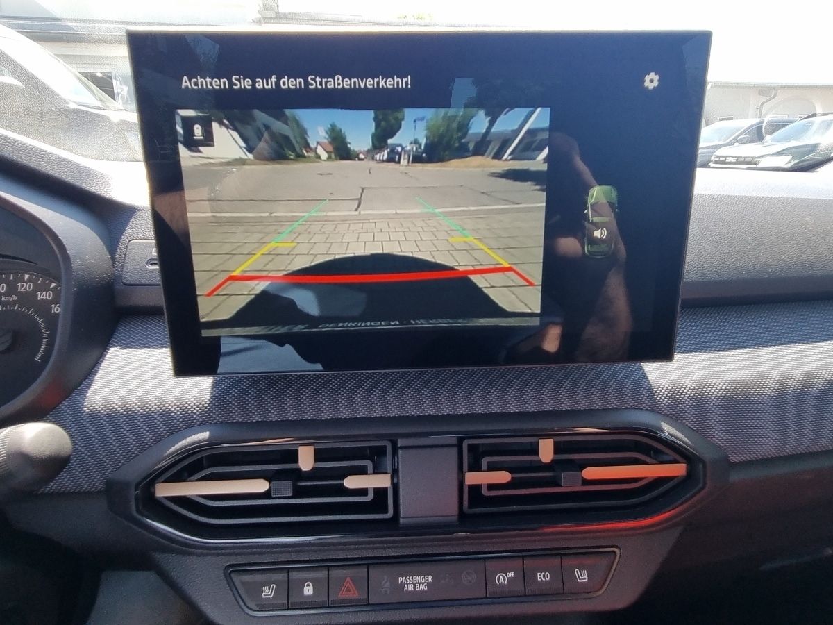 Fahrzeugabbildung Dacia Sandero Stepway Expression TCe 110