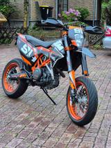 KTM Supermoto 690 SMC R 2012 - KTM SUPERMOTO 690