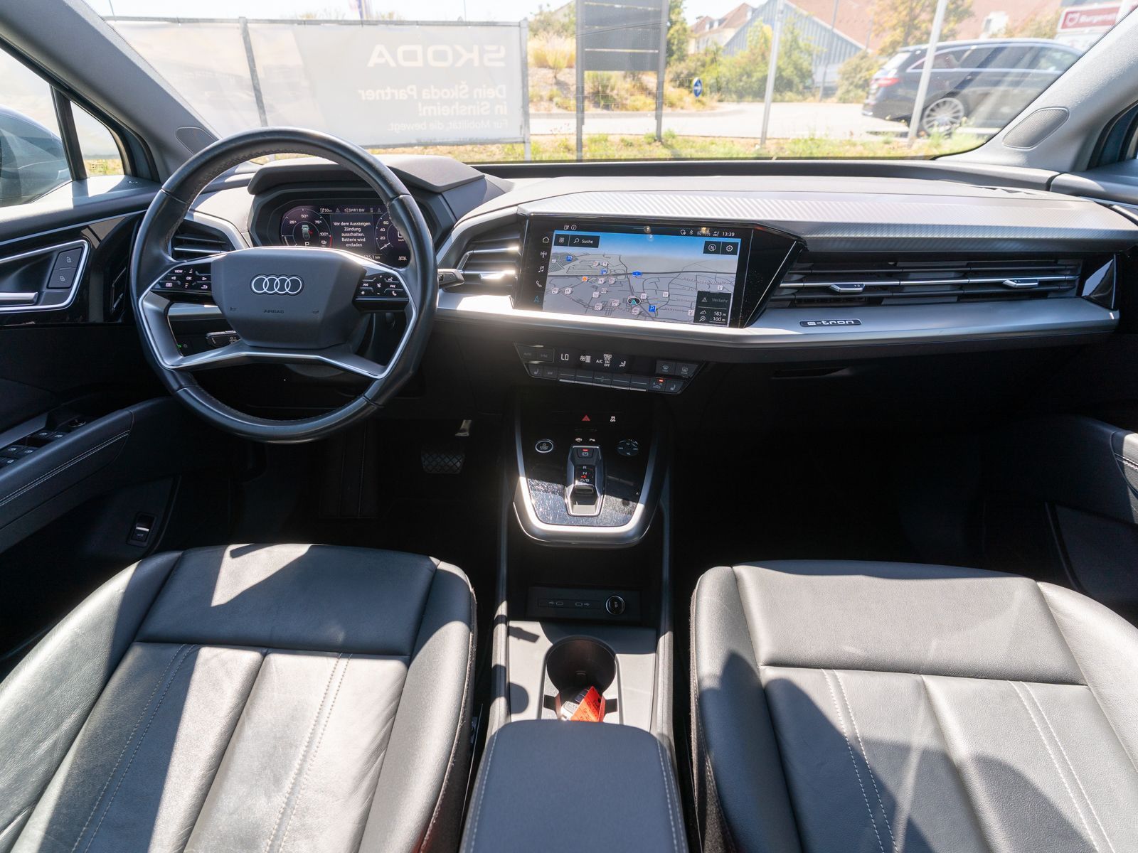 Audi Q4 45 e-tron quattro LED Navi PDC SHZ GRA VC foto 7