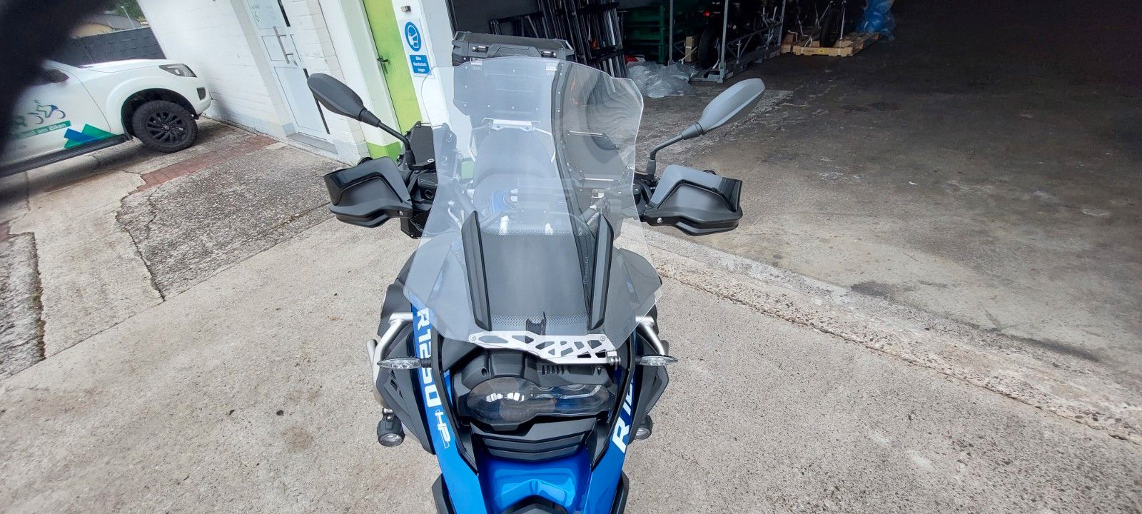Fahrzeugabbildung BMW R 1250 GS ADV  HP Voll inkl 3 Koffer + Zub