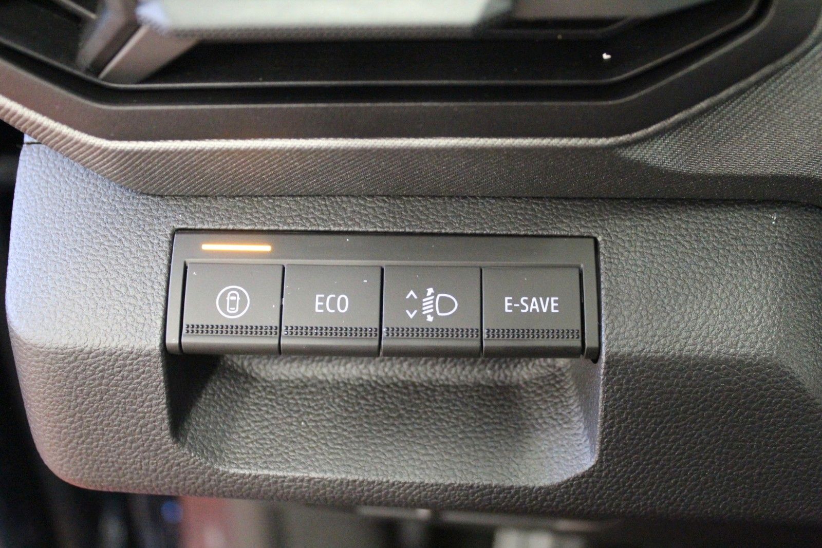 Fahrzeugabbildung Dacia Bigster Hybrid 155 Journey*Winter-Plus-Paket*