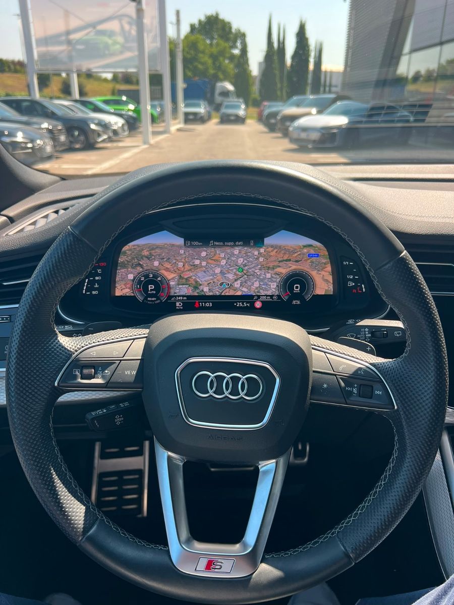 AUDI Q8 Q8 45 TDI quattro*S-Line Sport Plus*Black Optik*, Ansicht 15