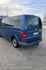 Volkswagen T5 Caravelle - Volkswagen T5 Caravelle: 7 Sitzer