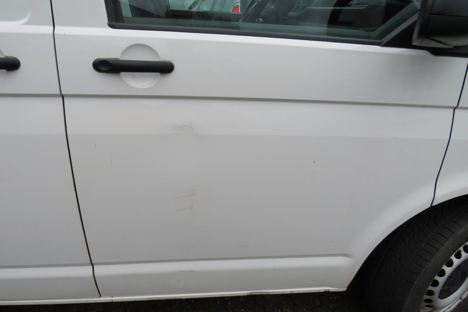 Fahrzeugabbildung Volkswagen T6 Kasten TDI KURZ KLAPPE KLIMA PDC TELVOR 1.HD