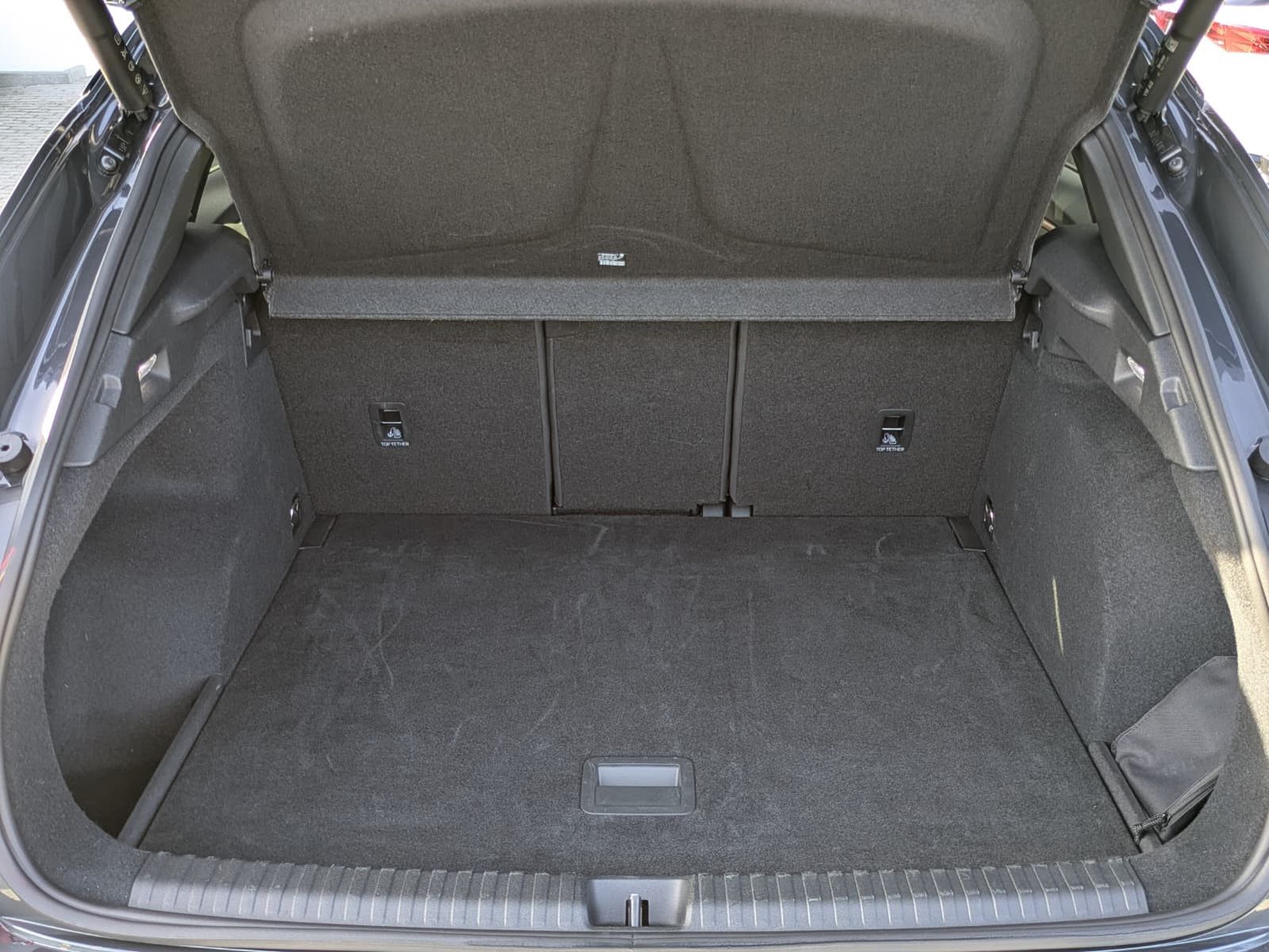 Fahrzeugabbildung CUPRA Terramar 2.0 TSI 4D VZ HUD*MATRIX*PANO*DCC*20"