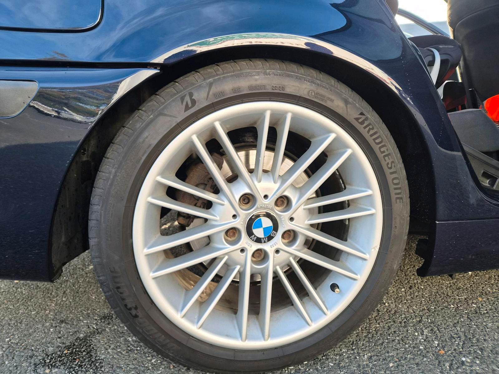 BMW 320 2005 — photo 15
