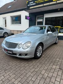 Mercedes E 220 - 1